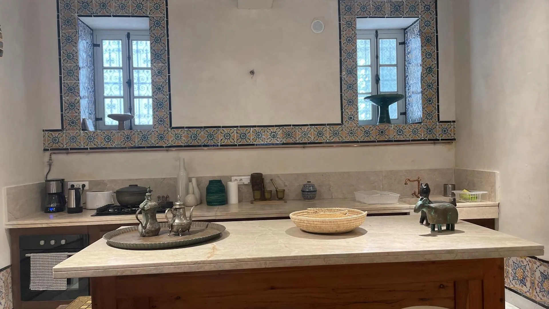 Maison Typique De La Medina Tunis Tunesië